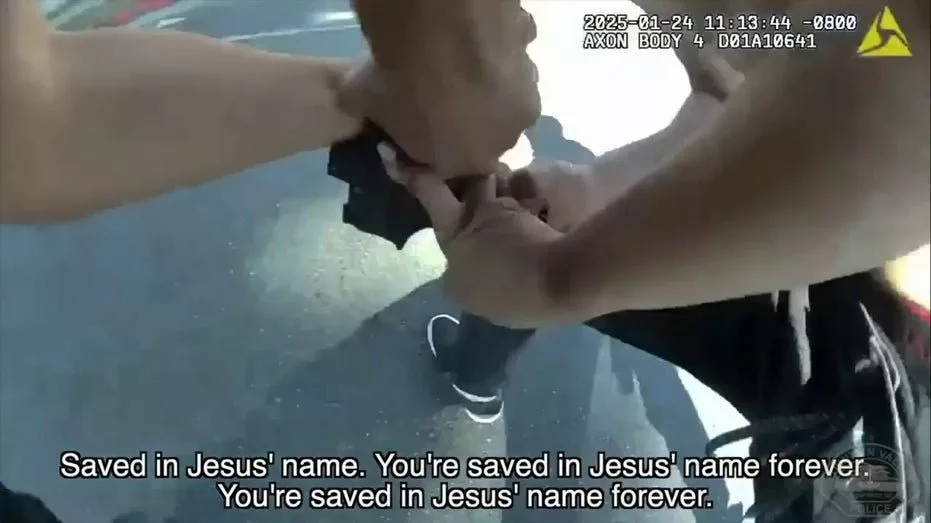 california-officers-gun-stolen-by-deranged-half-naked-man-later-killed-by-police-1139065