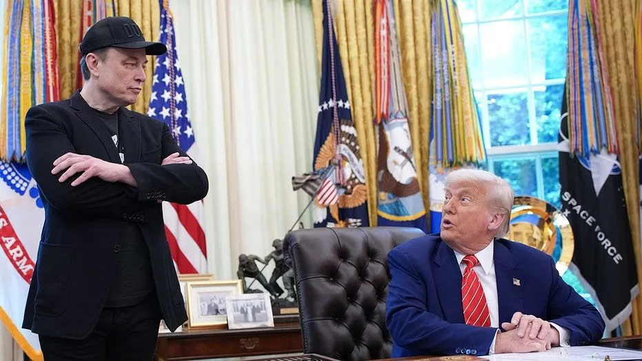 trump-musk35014