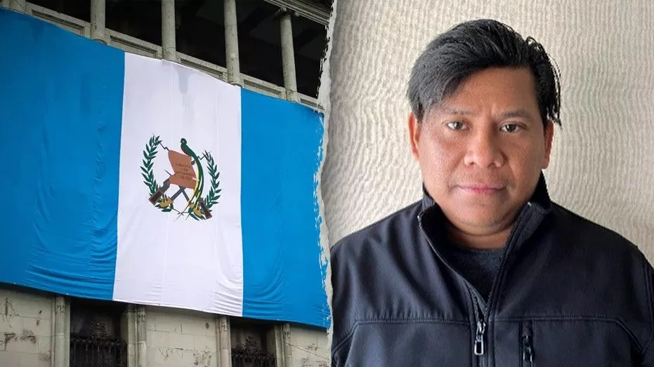 munoz-guatemalan-flag-split726734