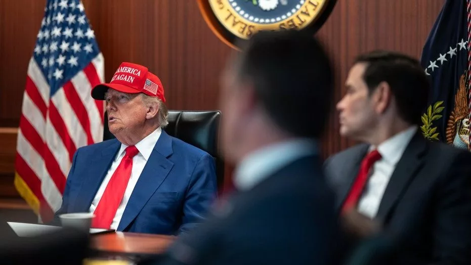 trump-situation-room-4-1584409