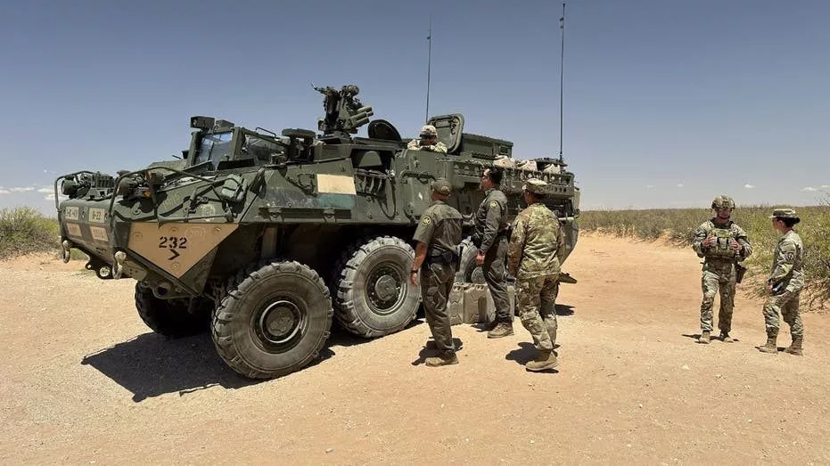 border-military85917