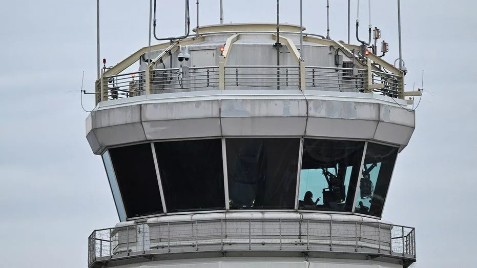 air-traffic-control345781