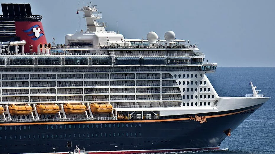 disneydreamship703469