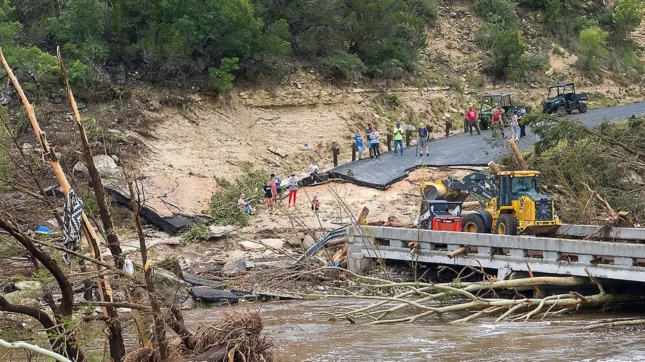 texas-flash-floods-6488147