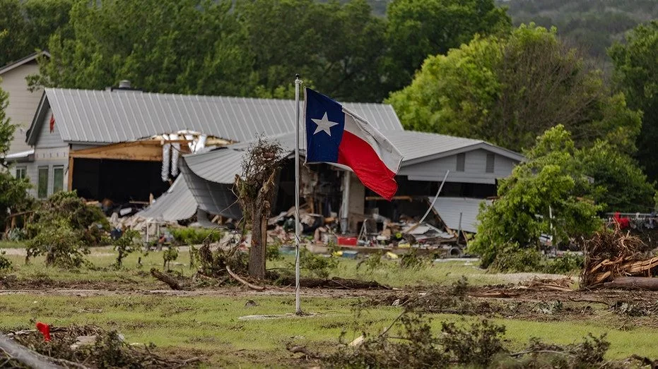 texas-flag-flooding-damage951746