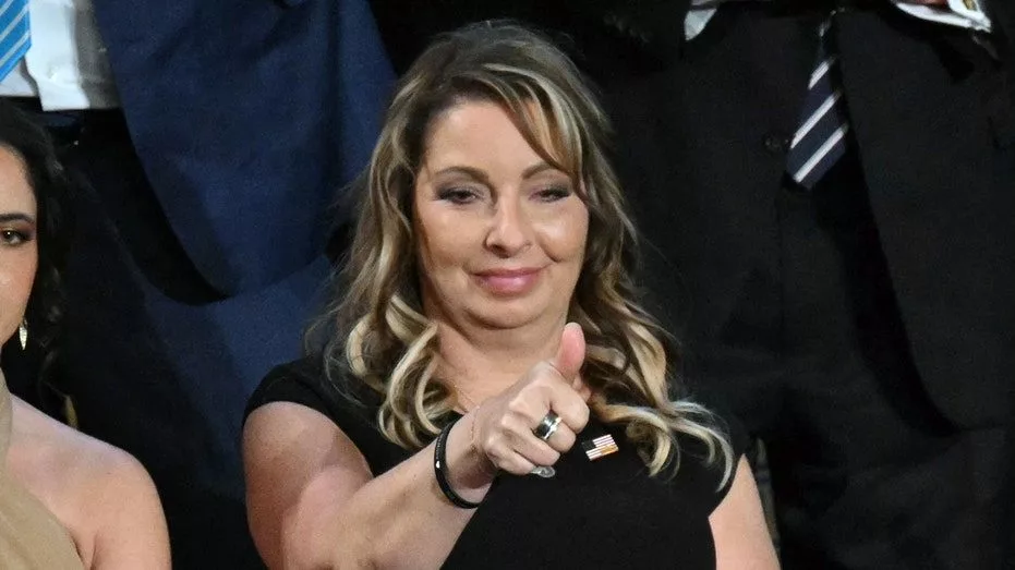 helen-comperatore178779