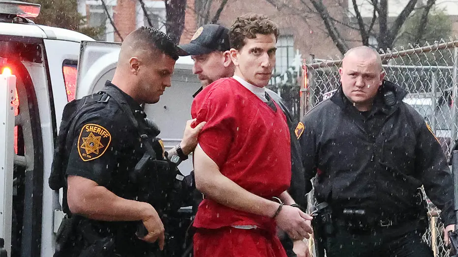 kohberger-extradition-perp-walk-new-crop555060