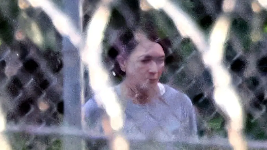 4ea0ae8a-ghislaine-maxwell-jeffrey-epstein-prison-fox-news_006140459