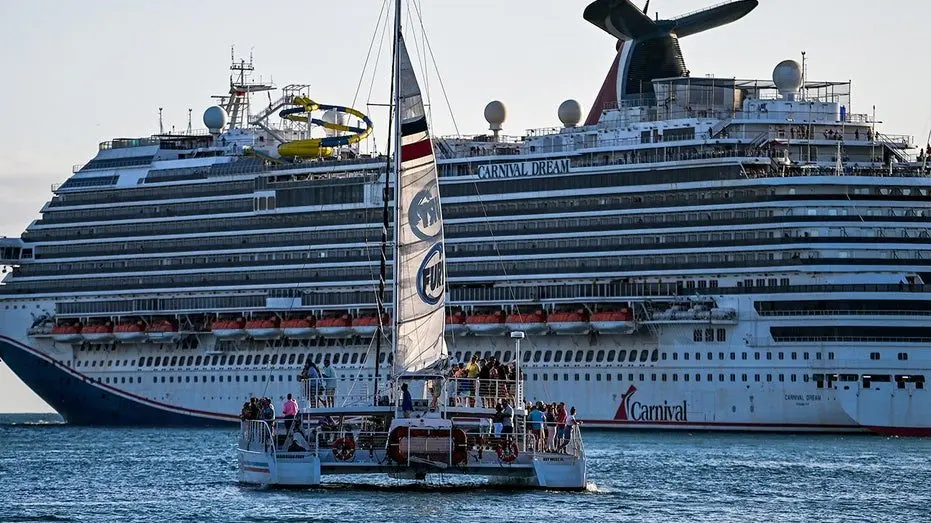 carnival-dream-1634760