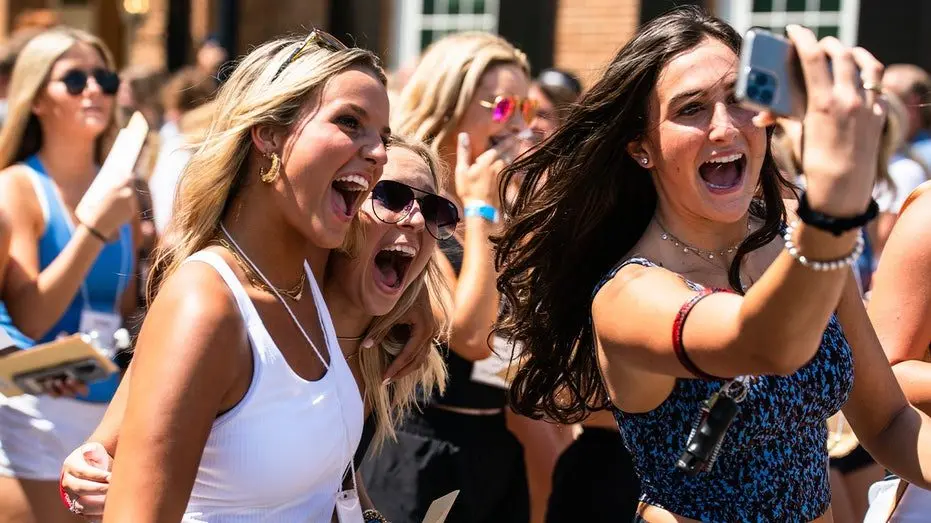 recruits-university-alabama-sorority256978