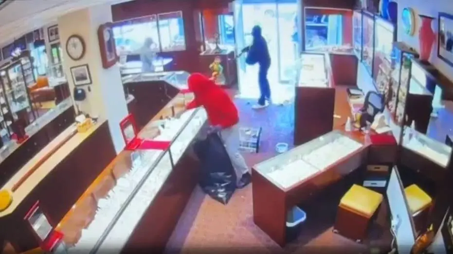 seattle-jewelry-store-robbery-2653761