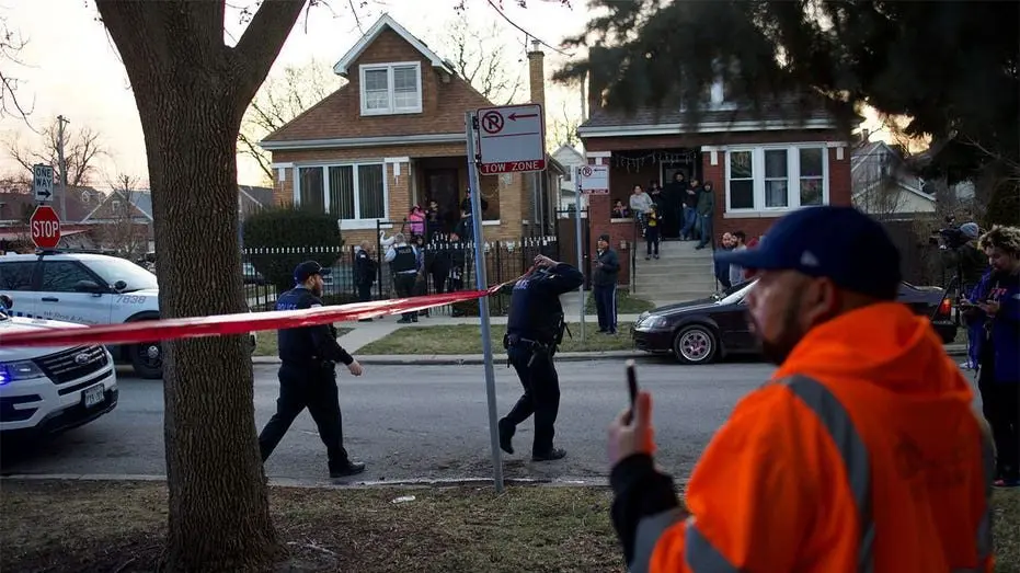 two-toddlers-shot-in-chicago-1654576