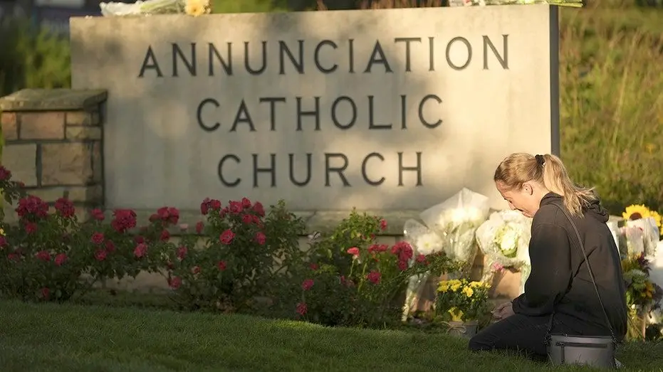 school-shooting-minneapolis-vigil-memorial-fox-news-008465671