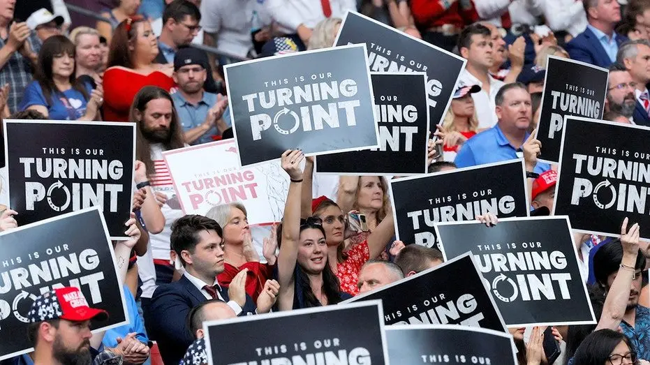 turning-point-signs525617