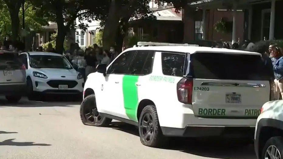 border-patrol-vehicle-flat-tires-rochester537806