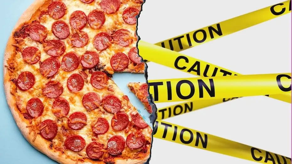 pizza-factory-worker626125
