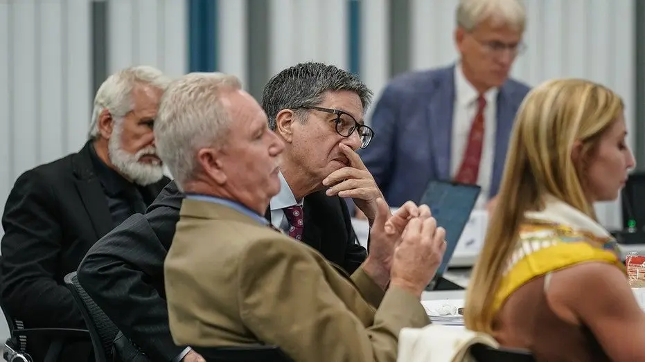 cdc-changes-covid-vaccine-guidance604407