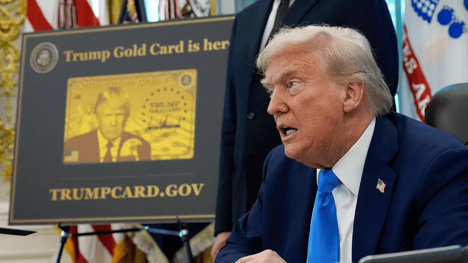 trump-gold-card-fox-news-001508396