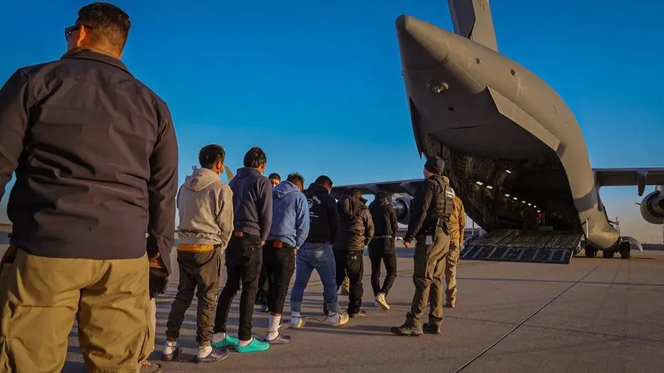 deportation-flight11584
