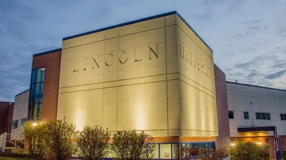 lincoln-university577192