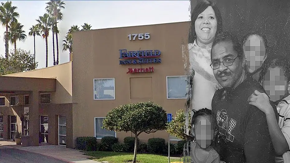 grandpa-hotel-shower-002451910