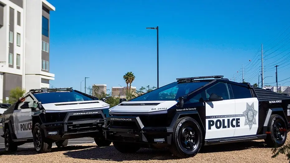 tesla-las-vegas-police-003708371
