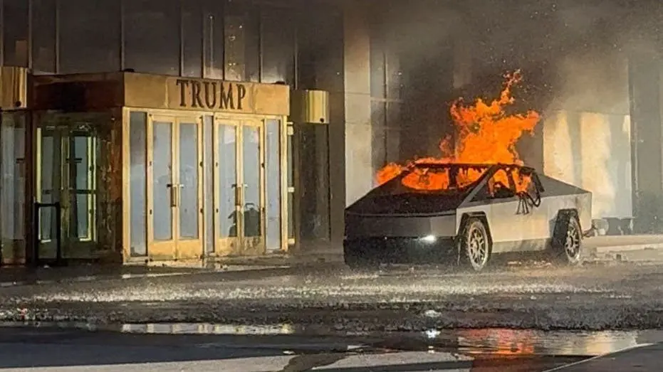 cybertruck-trump-las-vegas78828