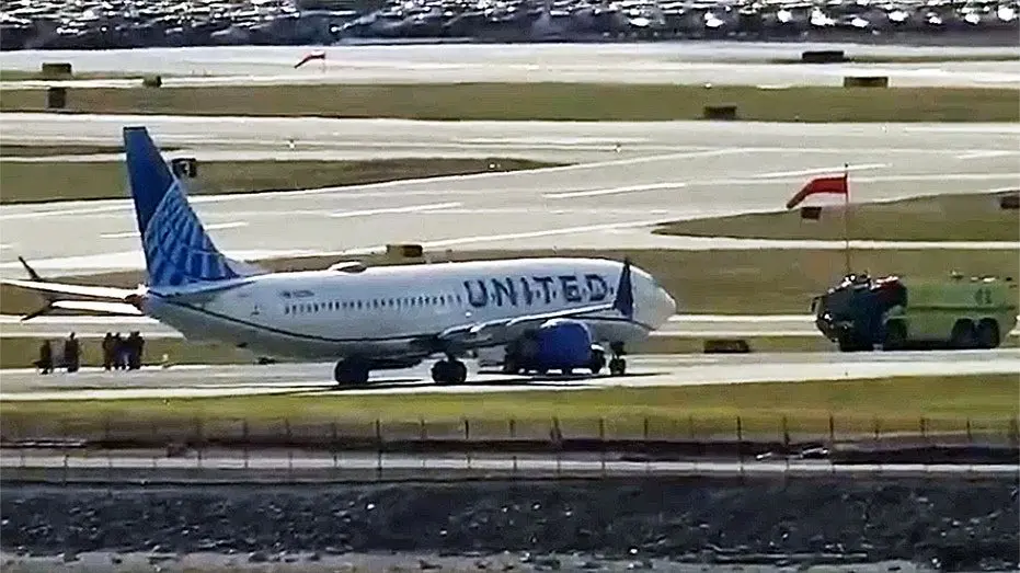 united-airlines-dca-aircraft275254