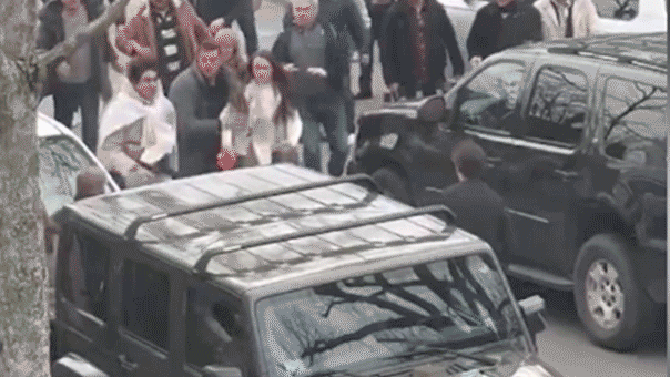 nantucket-christmas-fight957161