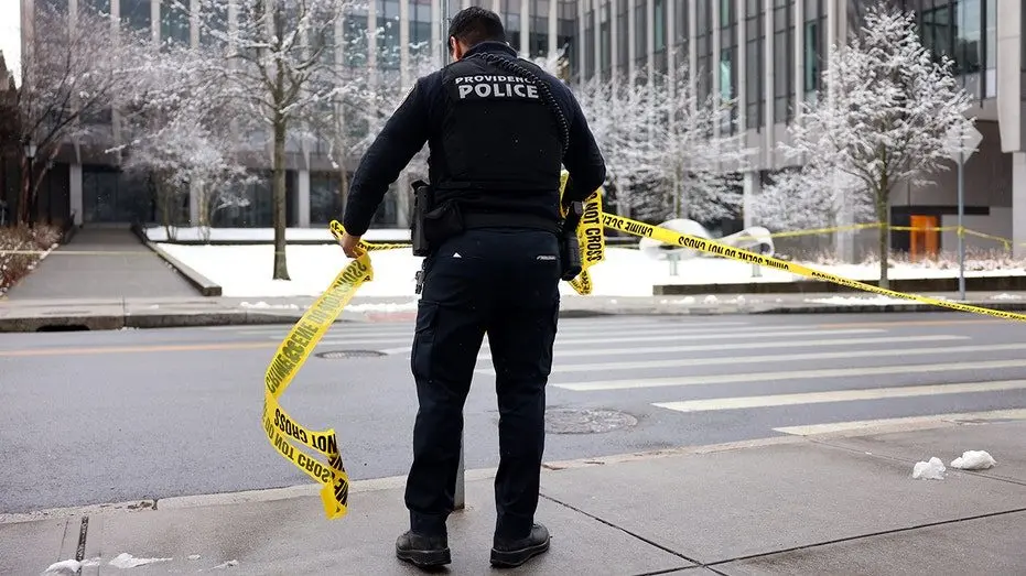 providence-police-officer-crime-scene-tape482495