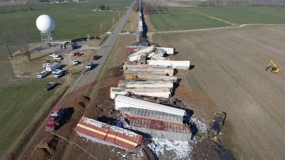 kentucky-train-derailment201180