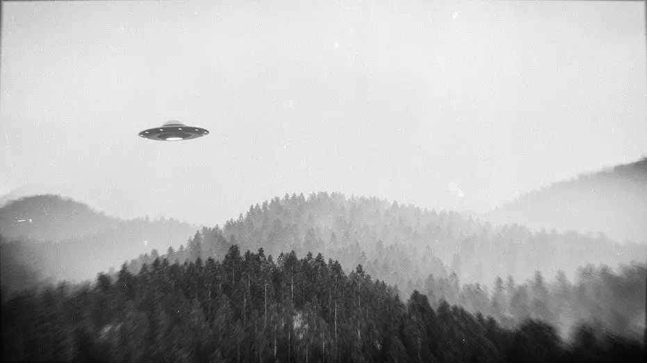 alien-ufo-cia_0352662