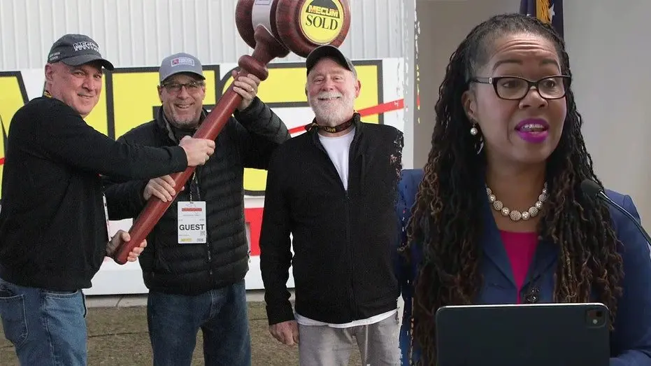 worrell-florida-tourists-2144877