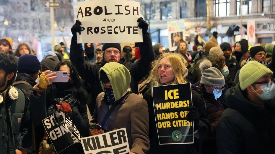 immigration-activists-demonstrate-against-ice-in-new-york-city-157666