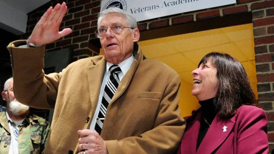 robert-fuller-jr-copy875691