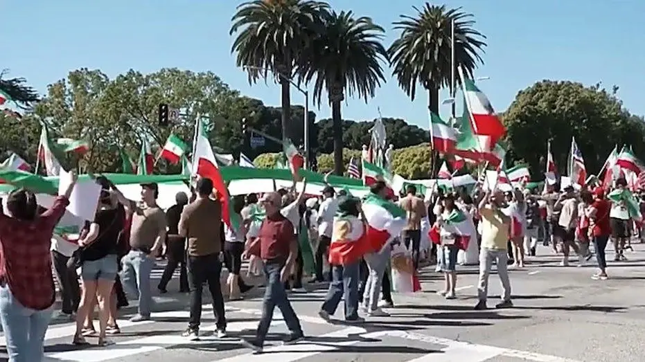 iranian-diaspora-los-angeles557279