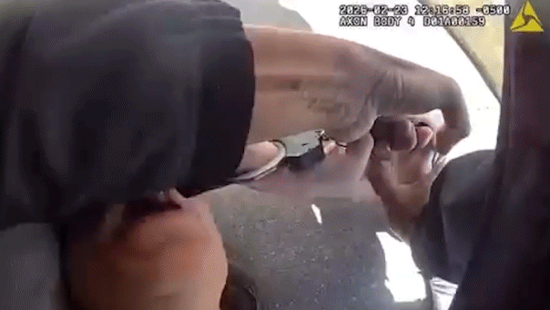 woman-attempts-to-bite-an-officer294480