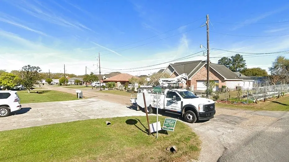 savannakhet-st-and-melancon-rd-new-iberia-louisiana126578