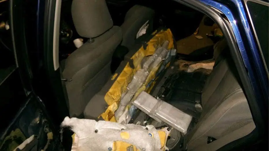 cbp-finds-narcotics-in-car134432