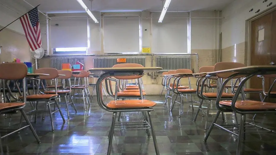 pickering-middle-school-2019362154