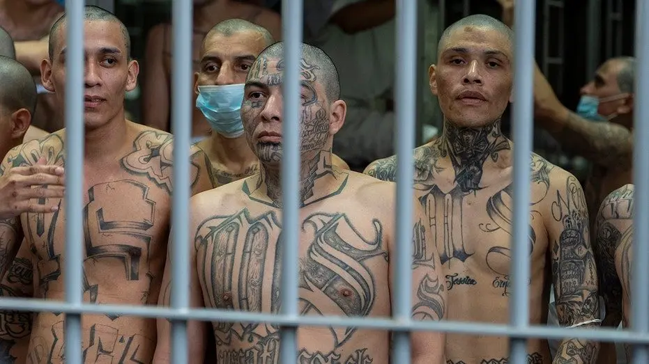 prisoners-ms13-tattoos-1981908