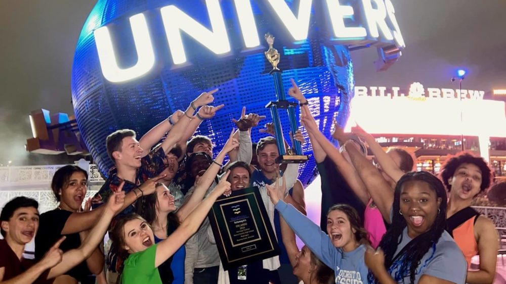 madrigals-at-orlando-crop