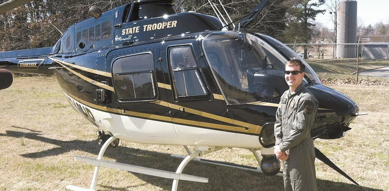 lee-russell-w-helicopter-full