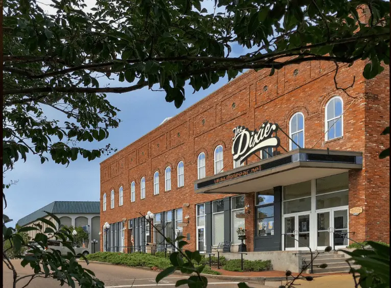 dixie-photo-2