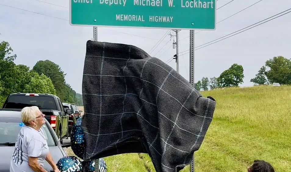 mike-lockhart-road