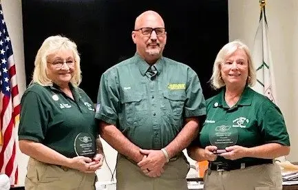 rescue-squad-debbie-barker-diann-mcguire-tuck