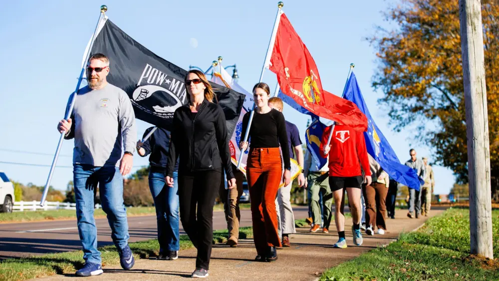 utm-veterans-walk_file-2024