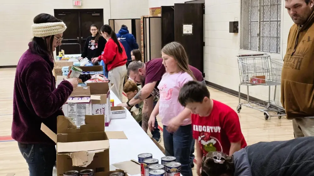 scouts-28-food-boxes