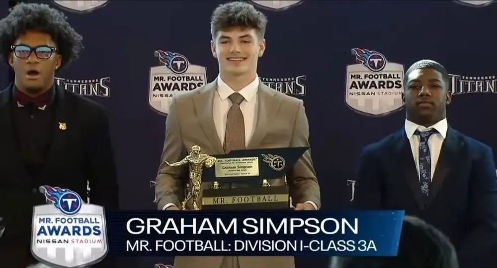 graham-simpson-mr-football