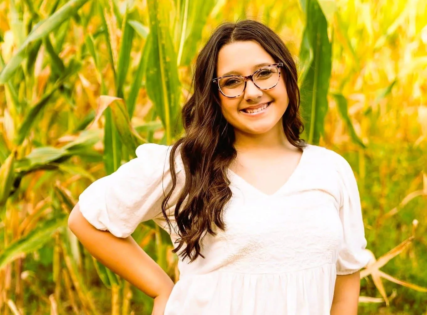 allie-paschall-in-corn